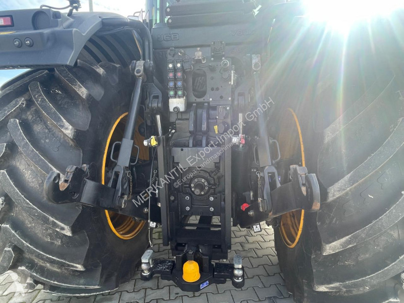 جرار زراعي JCB  Fastrac 8380 iCON