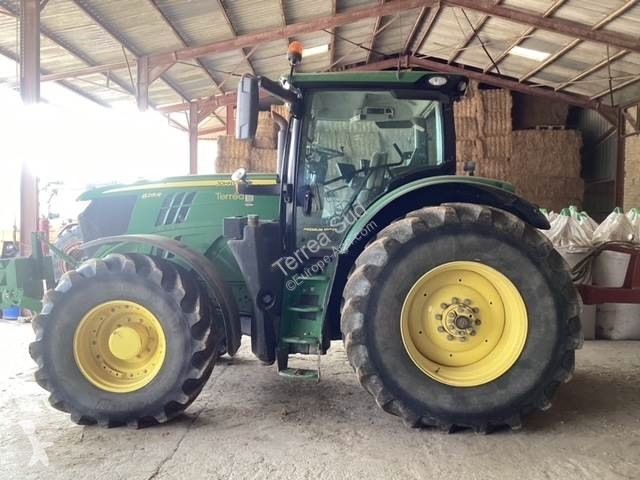 Tractor agrícola John Deere 6215R