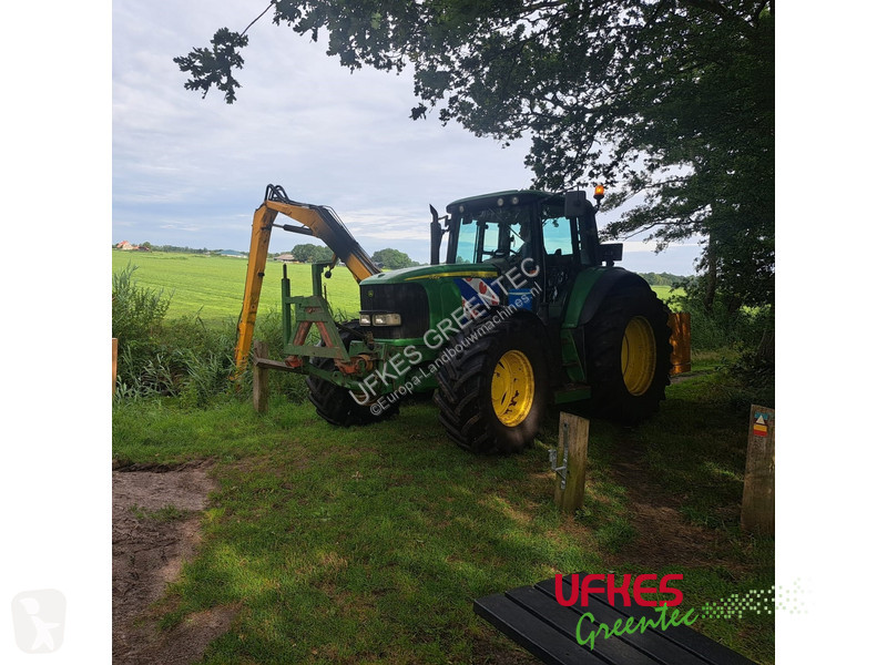 Tractor John Deere 6820 / BOS arm