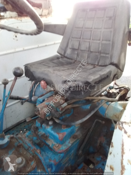 Tractor Ford TRACTEUR AGRICOLE 5000 SUPER MAJOR