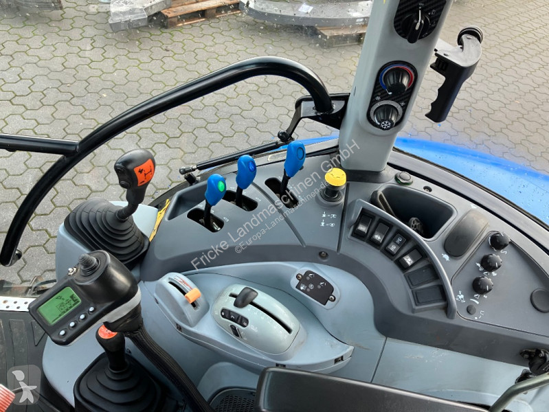 Landbrugstraktor New Holland  T 5.105