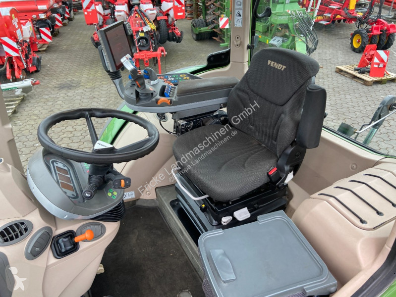 Tractor Fendt  724 Vario S4 Profi Plus