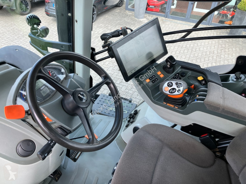 Landbrugstraktor Claas  Axion 870 Cmatic Cebis