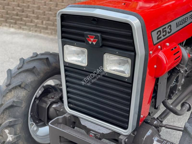 Tractor Massey Ferguson 253 4RM