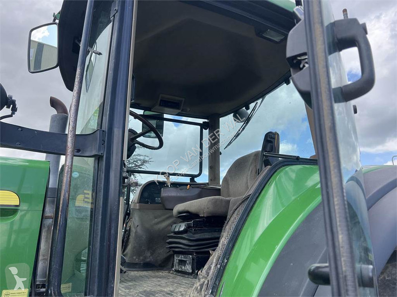 Landbrugstraktor John Deere 7820