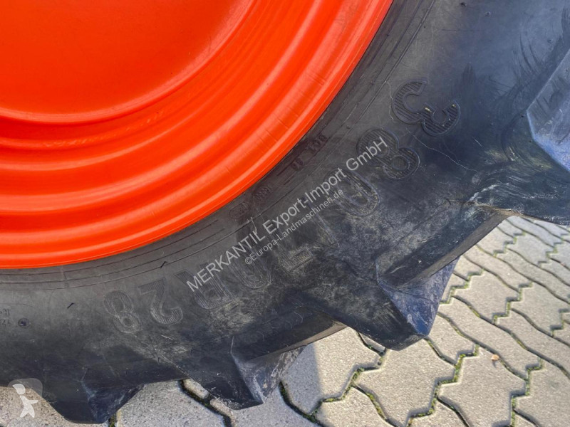 Tractor Kubota   L2-522 DHC - Vorfürmaschine