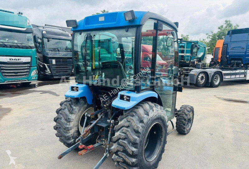 Tractor New Holland