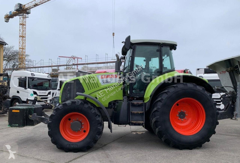 Tractor Claas Axion