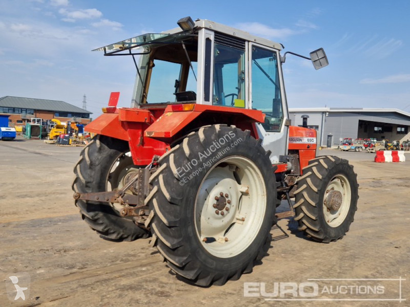 Lantbrukstraktor  MF690