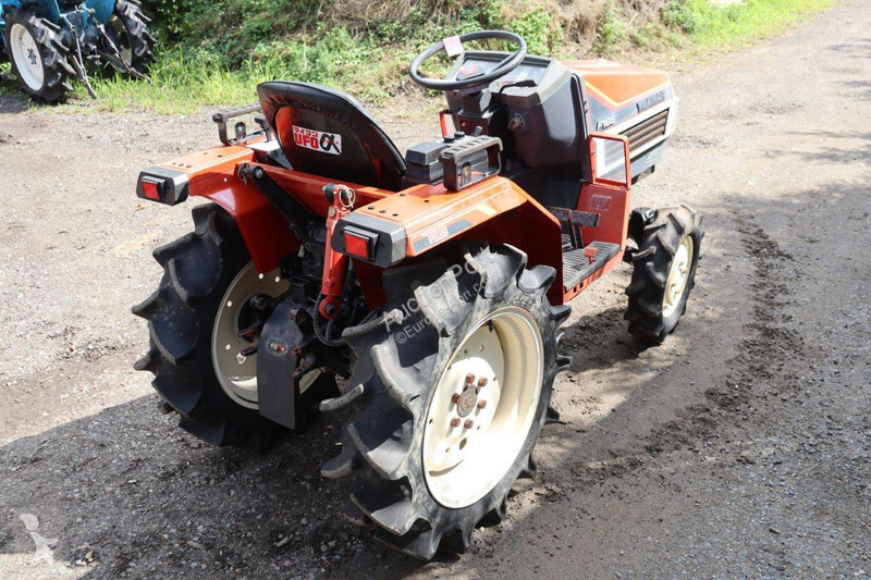 Tractor Yanmar F165D