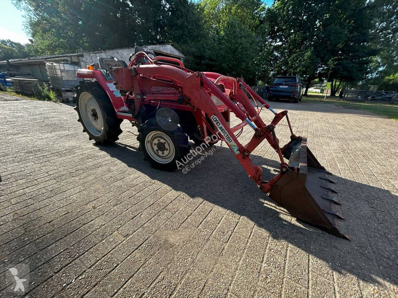 Tractor Mitsubishi MT20