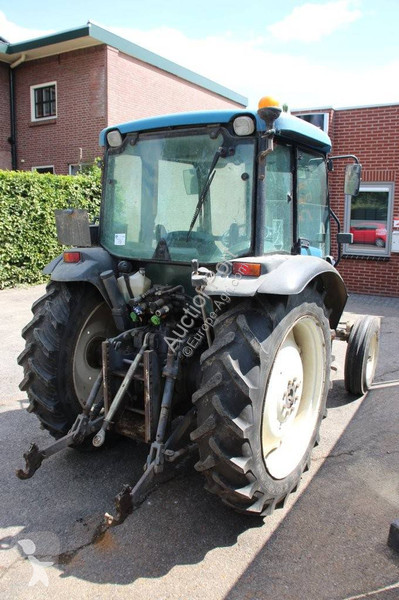 Tracteur agricole New Holland TN65D