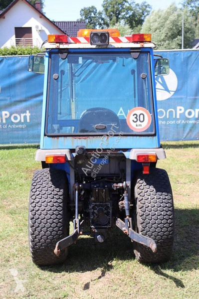 Tractor Iseki TF321F
