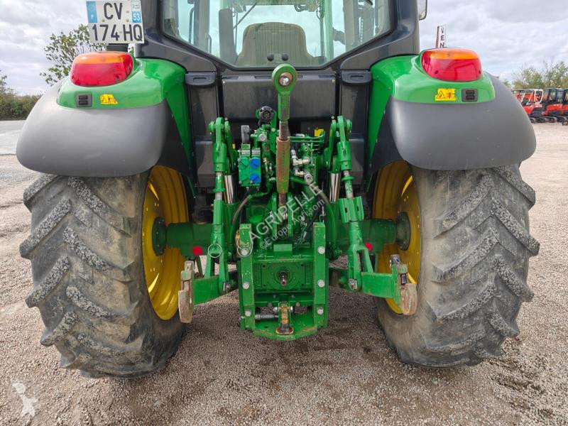 Tracteur agricole John Deere  6330