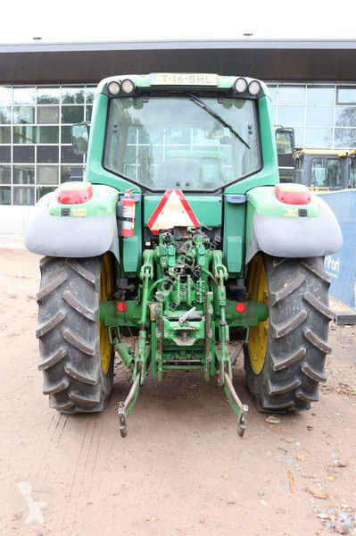 Tractor John Deere 6120
