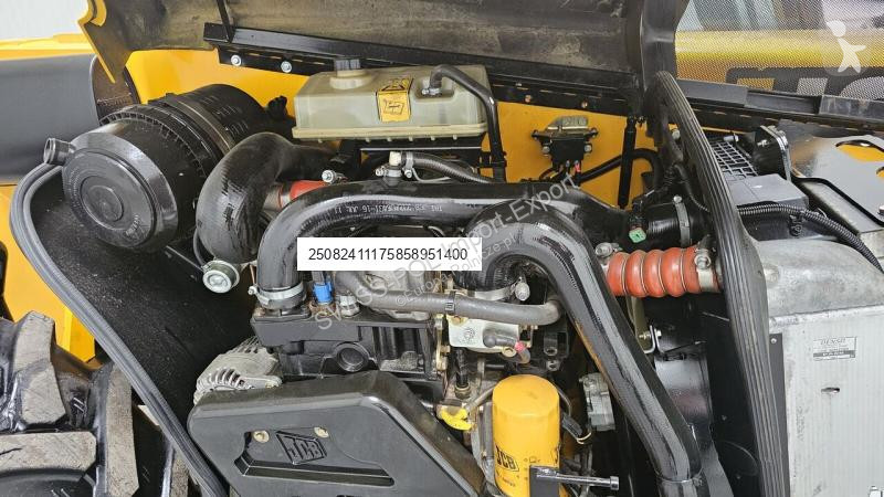 Landbrugstraktor JCB 527-58 Agri