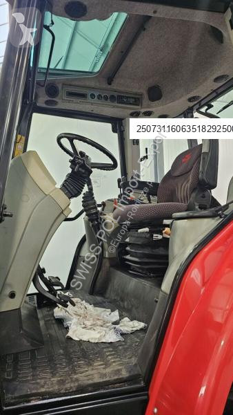 Traktor Massey Ferguson 5455 dyna 4