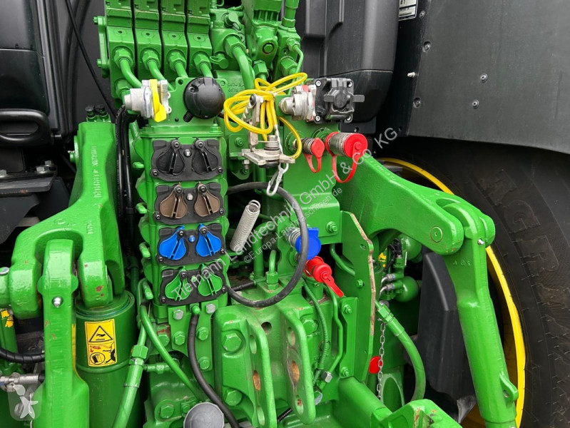 Tractor agrícola John Deere 230