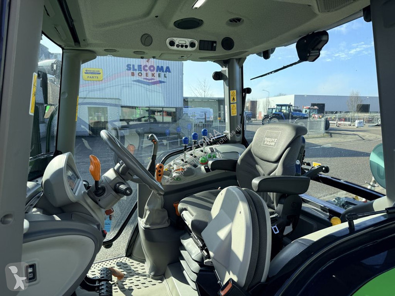 Tractor Deutz-Fahr 5095 + Stoll Profi-line