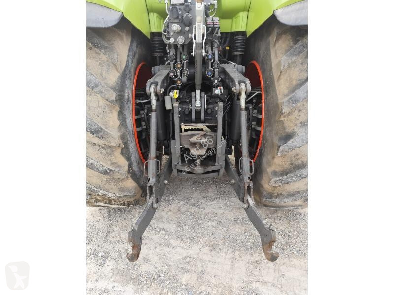 Tractor Claas AXION 870