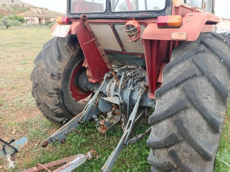 Lantbrukstraktor Massey Ferguson 285