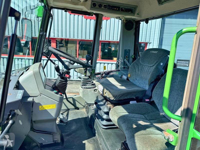 Tractor Fendt Xylon 520