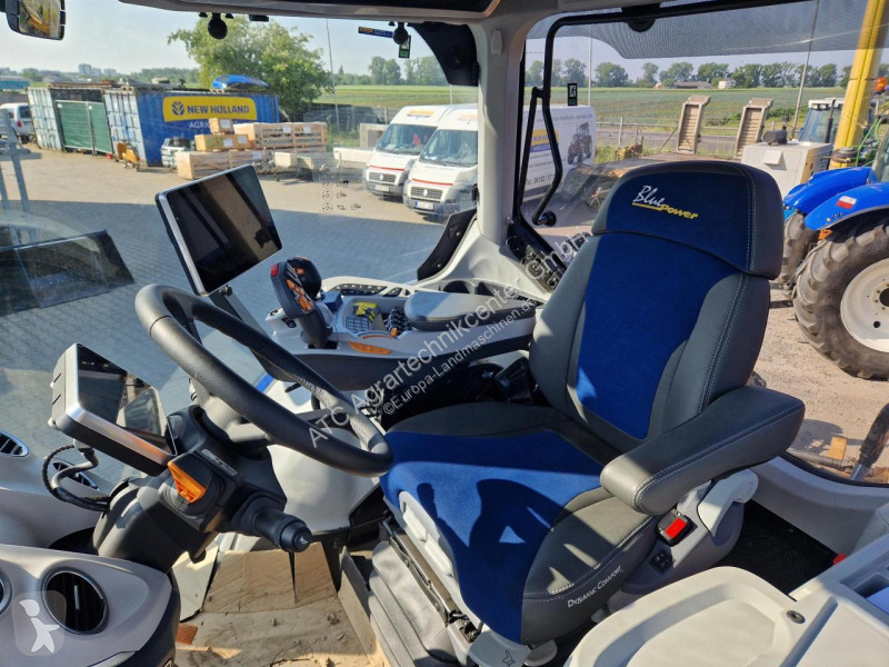 Lantbrukstraktor New Holland  T 7.315 HD...