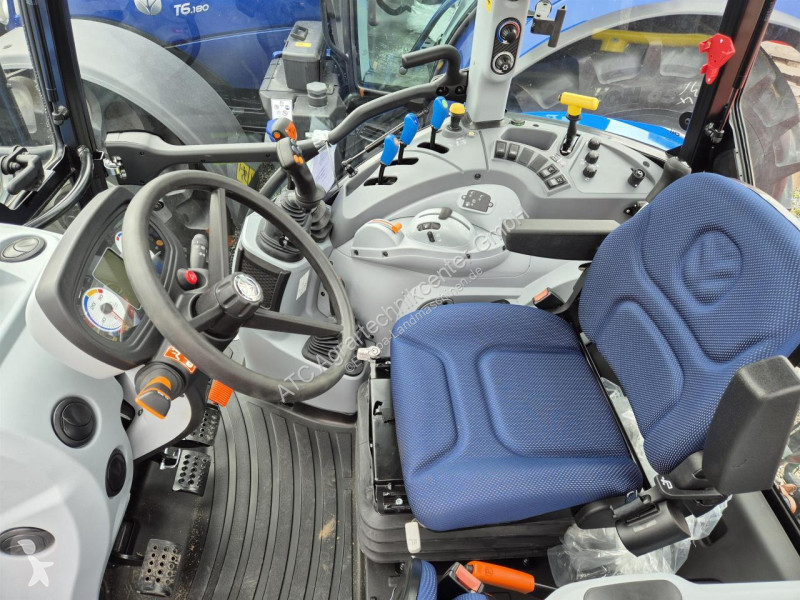 Lantbrukstraktor New Holland  T 5.120 DualCommand