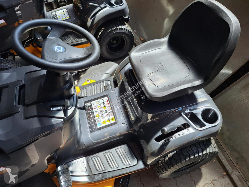 Landbrugstraktor   CUB CADET LT2 S98 RASENTRAKTOR