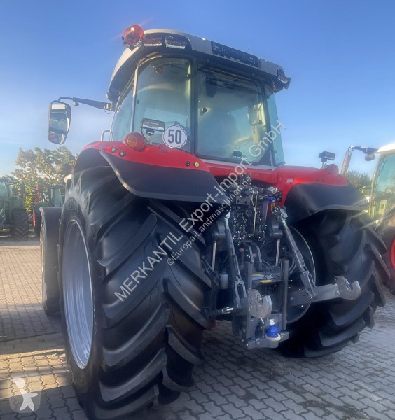 Landbrugstraktor Massey Ferguson  7S.210