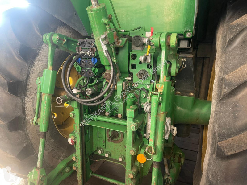 Lantbrukstraktor John Deere 7230 R