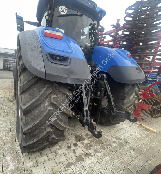 New Holland  T 7.315 tractor