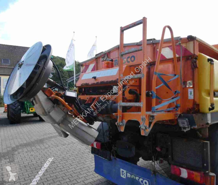 Lantbrukstraktor Unimog   U 318
