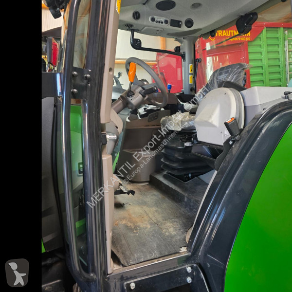 Landbrugstraktor Deutz-Fahr  6115 RC Shift