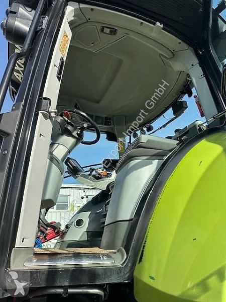 Lantbrukstraktor Claas  Axion 930
