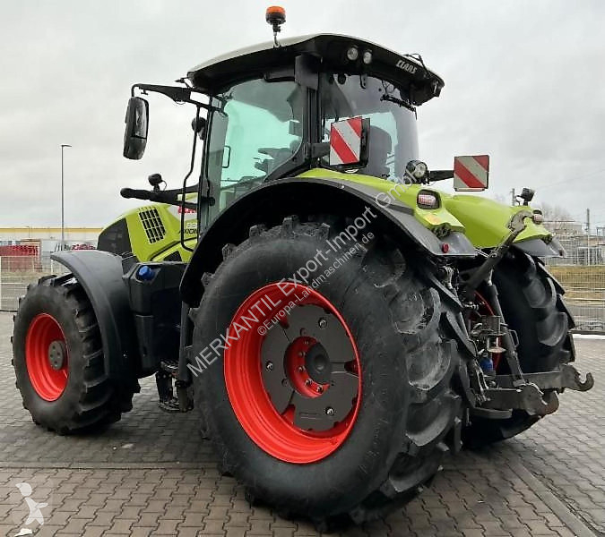 Lantbrukstraktor Claas  Axion 830 Cmatic Cebis