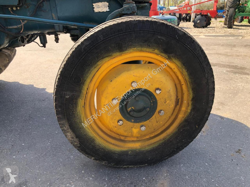 Landbrugstraktor   D3016