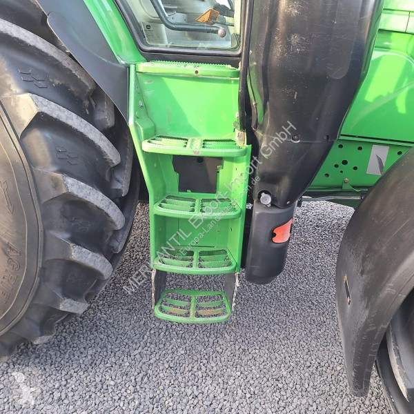 Lantbrukstraktor John Deere 6215R Auto Powr...