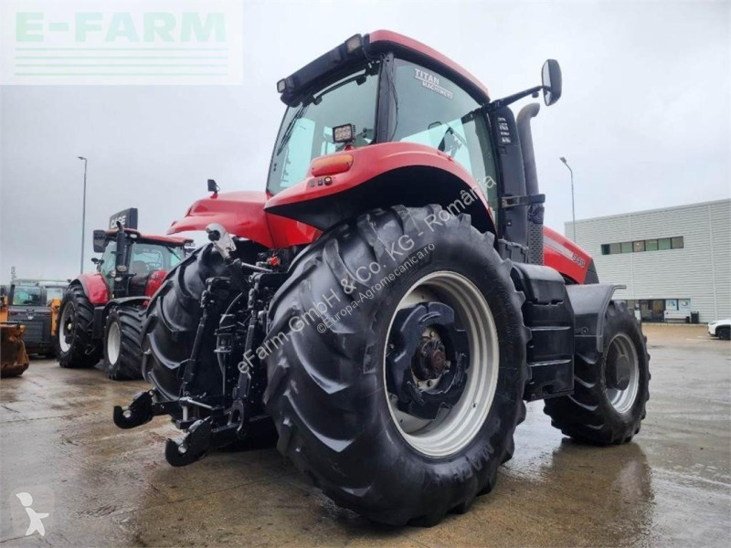 Case  magnum 340 tractor