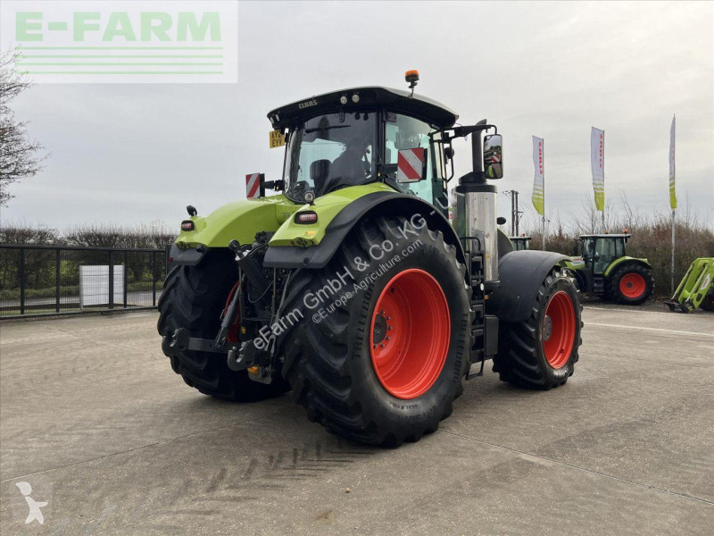 Landbrugstraktor Claas  AXION 920 CMATIC