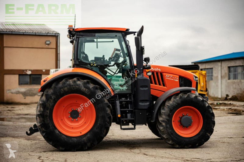 Lantbrukstraktor Kubota  M7