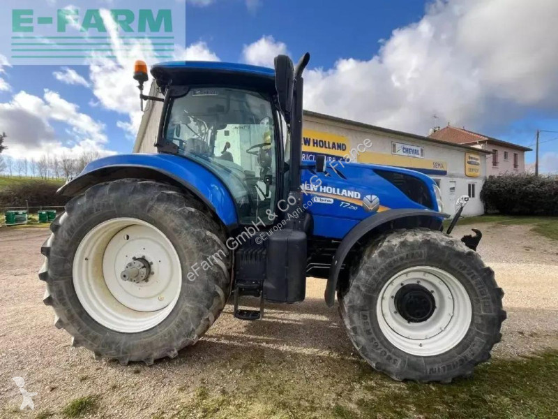 Landbrugstraktor New Holland  t7.210 pc classic