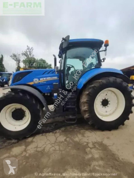 Landbrugstraktor New Holland  t7 230