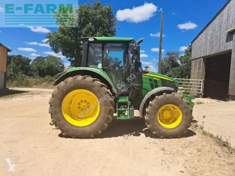 Landbrugstraktor John Deere  6110m