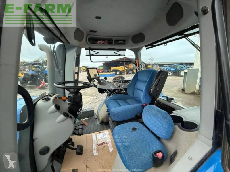 Landbrugstraktor New Holland  t8.300 ac