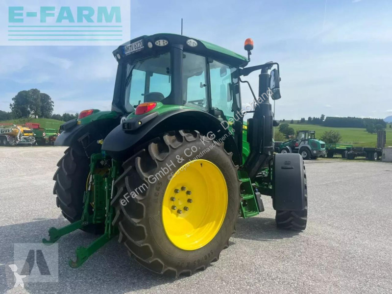 Landbrugstraktor John Deere  6120m