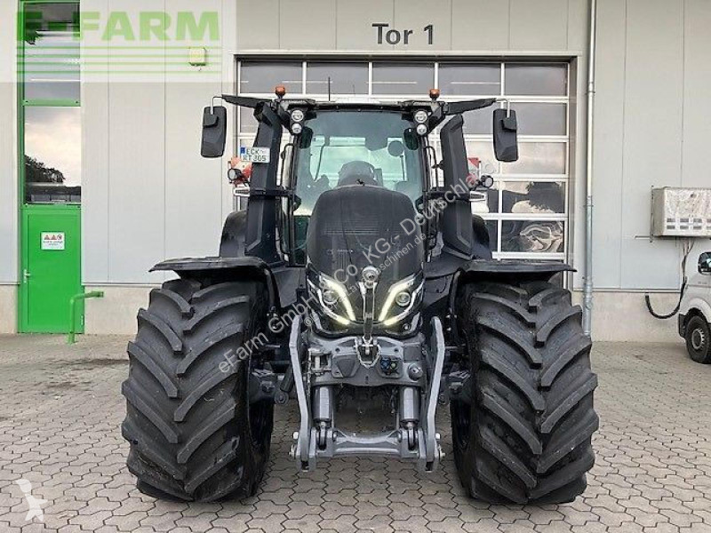 Landbrugstraktor Valtra  q305