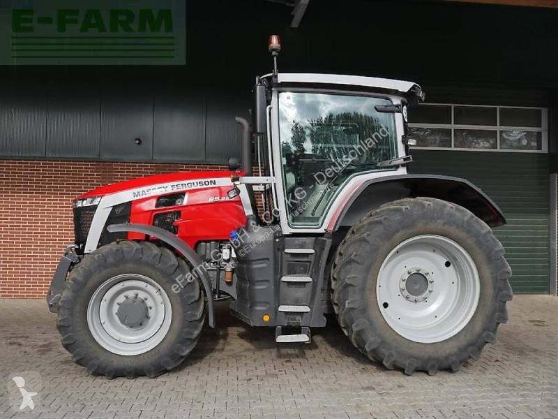 Lantbrukstraktor Massey Ferguson  8s.225 dyna-7
