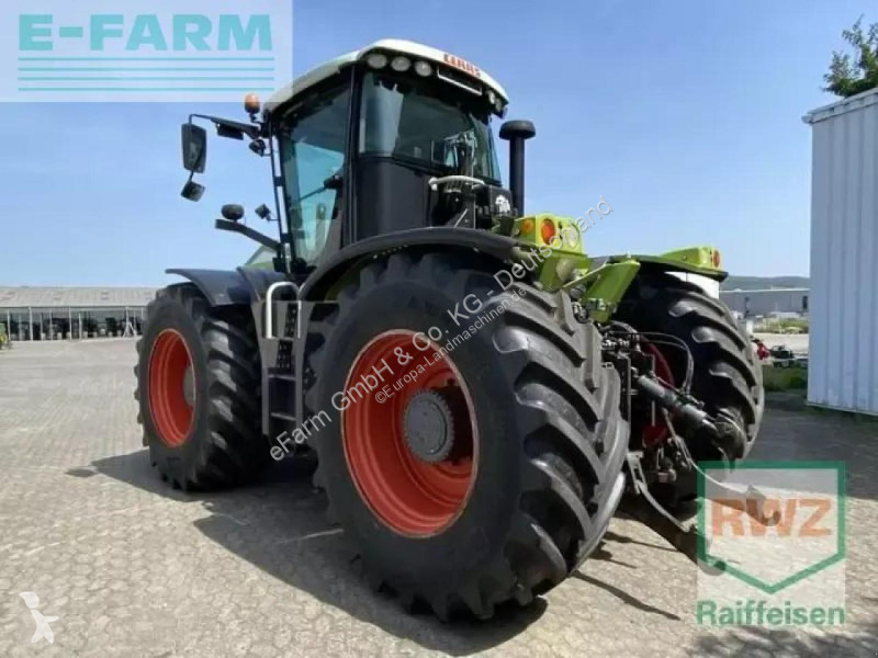 Landbrugstraktor Claas  xerion 3300 trac vc