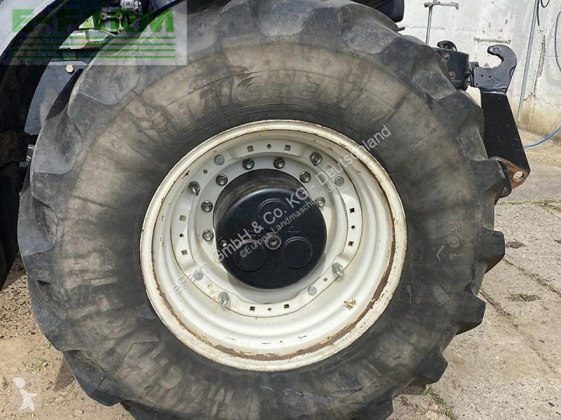 Lantbrukstraktor New Holland  t 8.380 uc UC